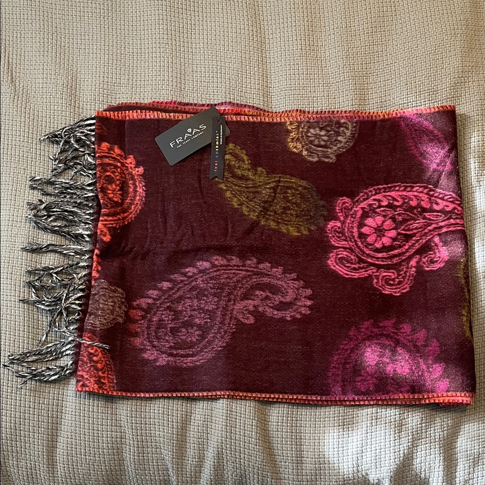 Fraas Burgundy Paisley Scarf with Fringe